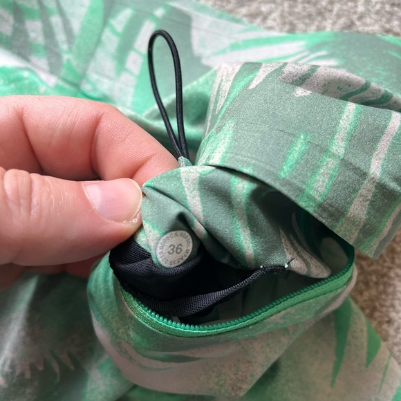 Mens Lululemon Current State 10” Board Shorts Size 36 - Picture 6 of 9